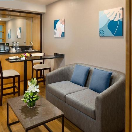 Savoy Suites Hotel Apartment - Newly Renovated 두바이 외부 사진